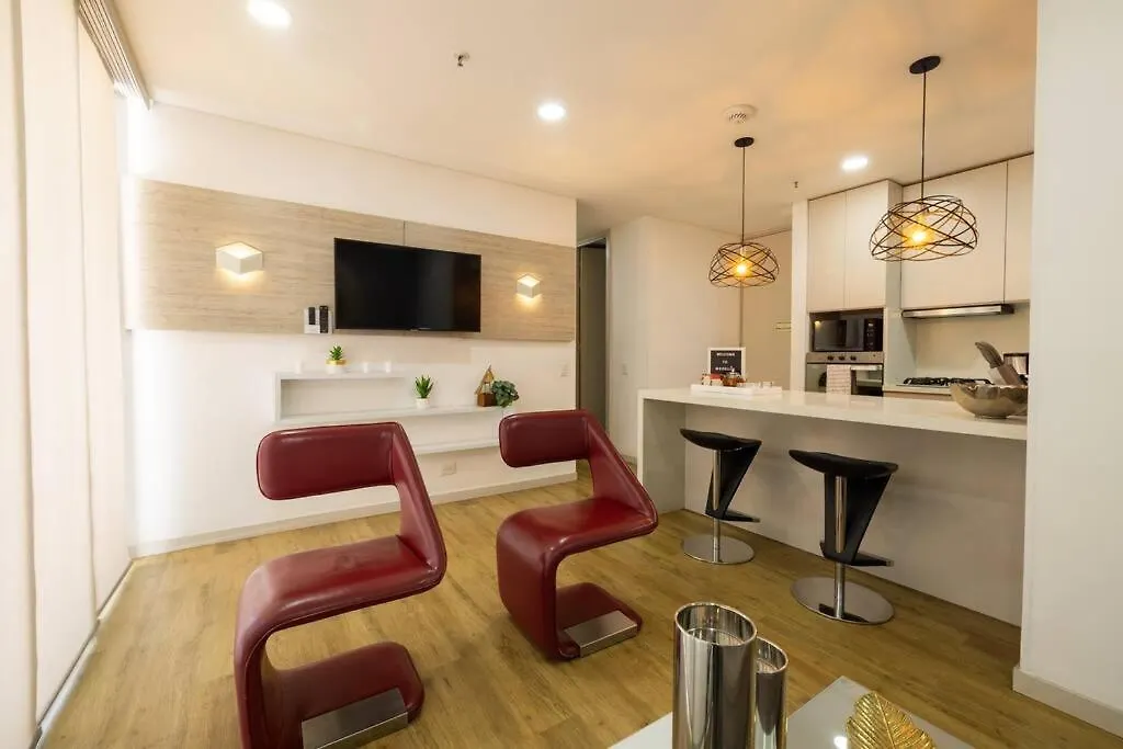 アパート メデジンPremium Urban Oasis El Poblado 2Br 1Acアパートメント