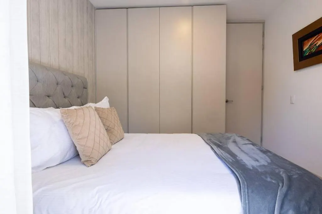 メデジンPremium Urban Oasis El Poblado 2Br 1Acアパートメント 0*, メデジン コロンビア